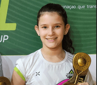 Júlia Hempkemaier Teixeira